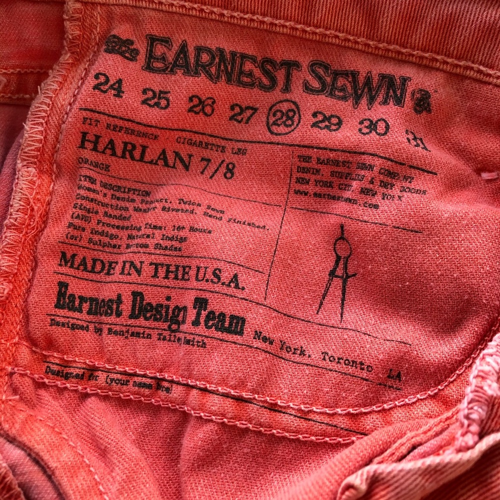 Earnest sewn coral jeans. Harlan 7/8.